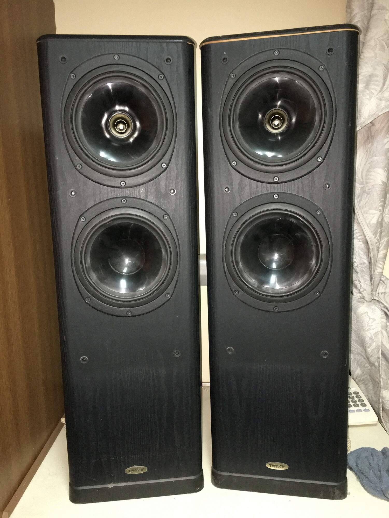 Giới thiệu về loa Tannoy cổ