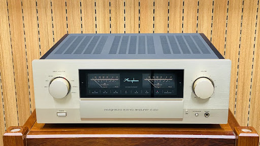 Ampli Accuphase E450 - Một tượng đài công nghệ âm thanh