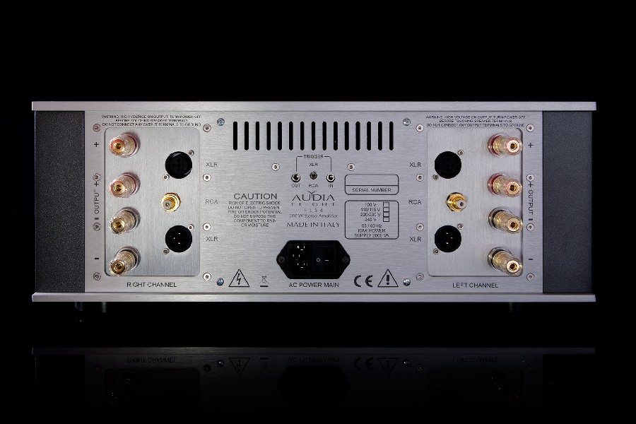 Power Amply Audia Flight FLS4