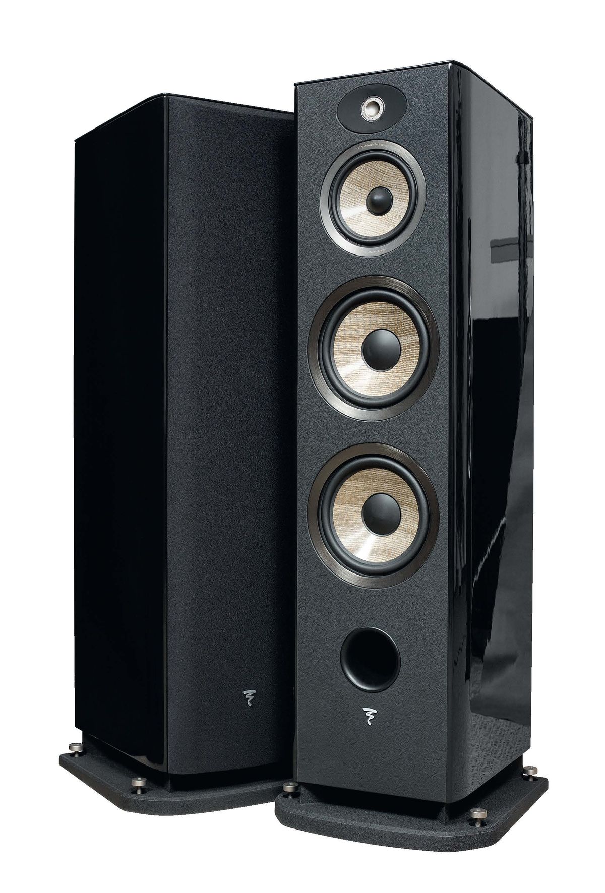Loa Focal Aria 926