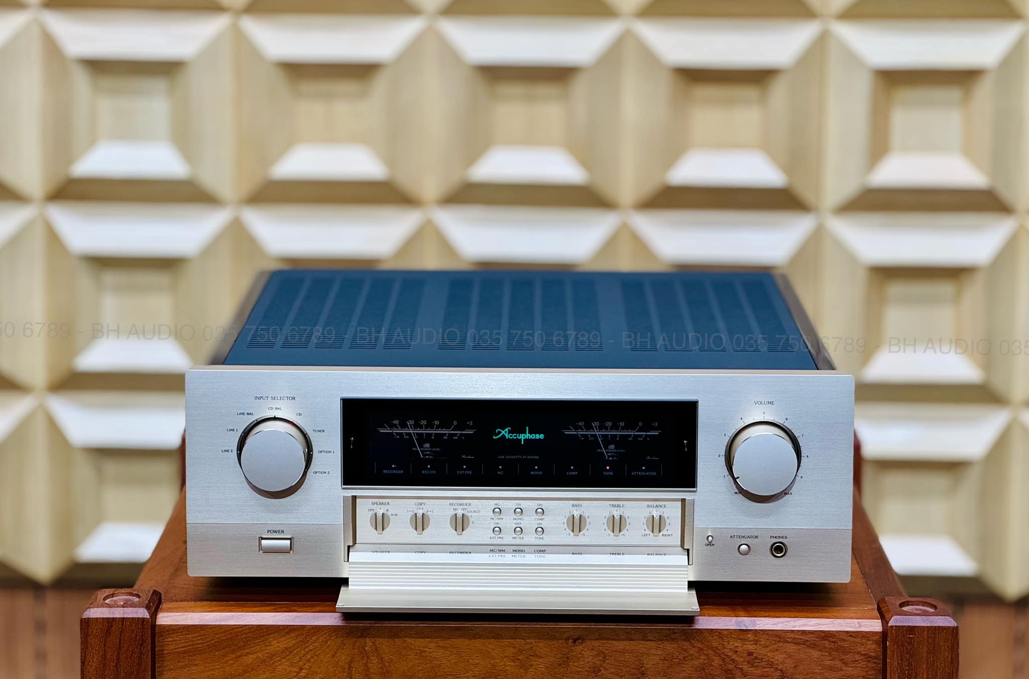 Amply Accuphase E-350 Đẹp Xuất Sắc