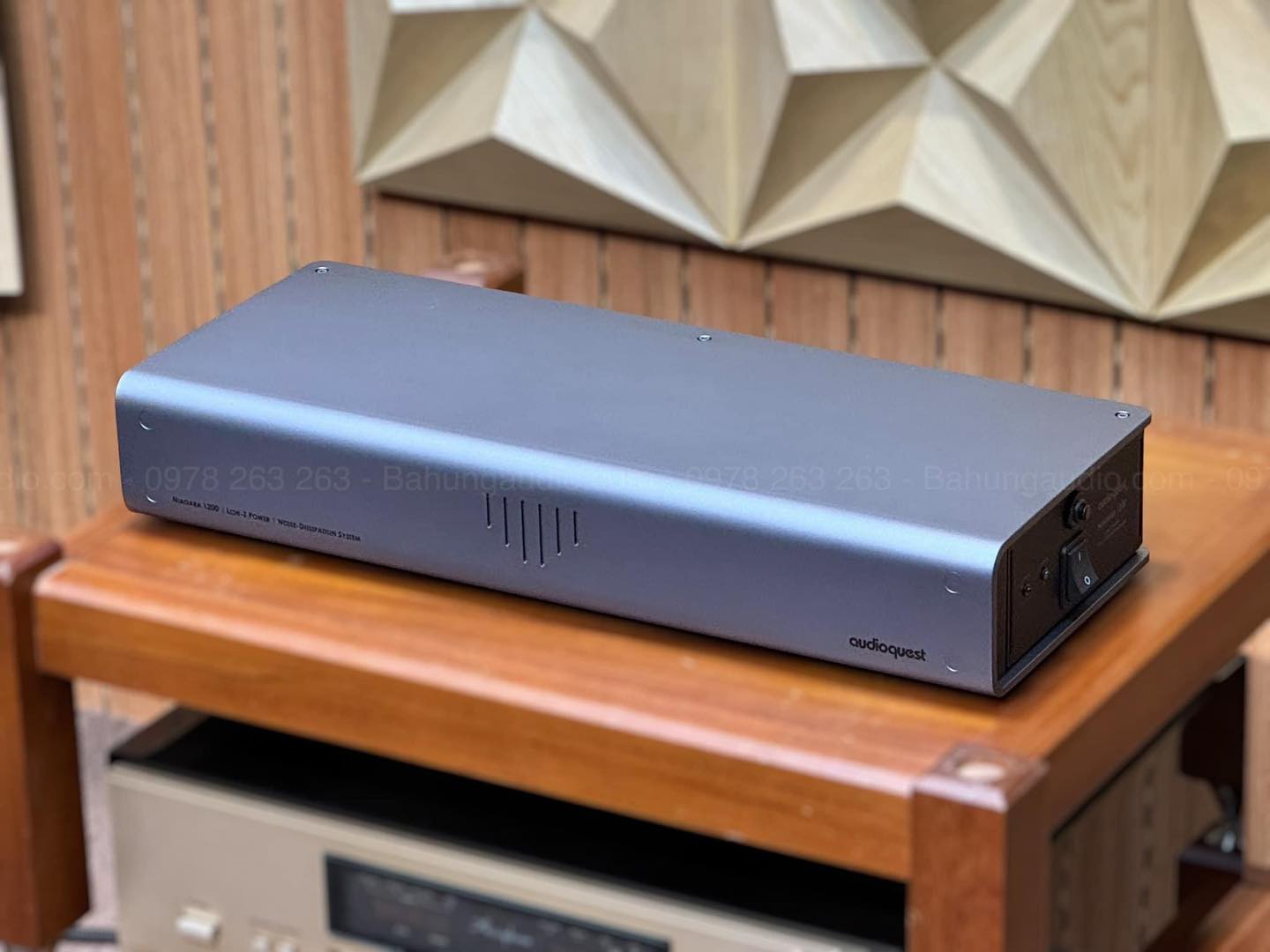 Lọc Nguồn AudioQuest Niagara 1200