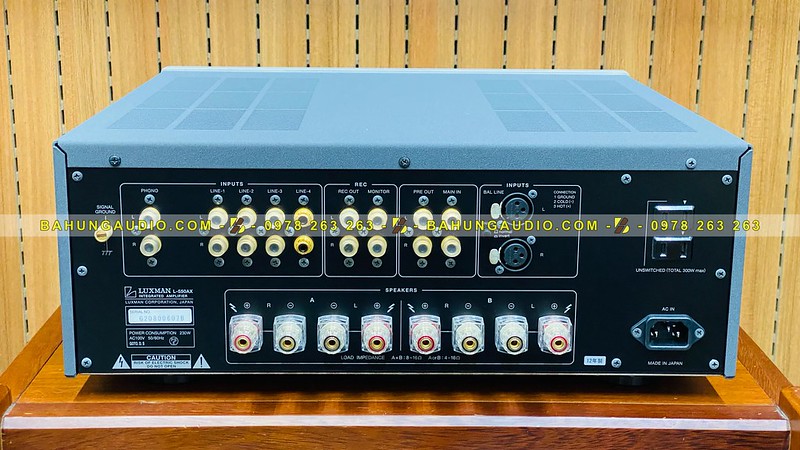 Amply Luxman L-550AX đẹp xuất sắc