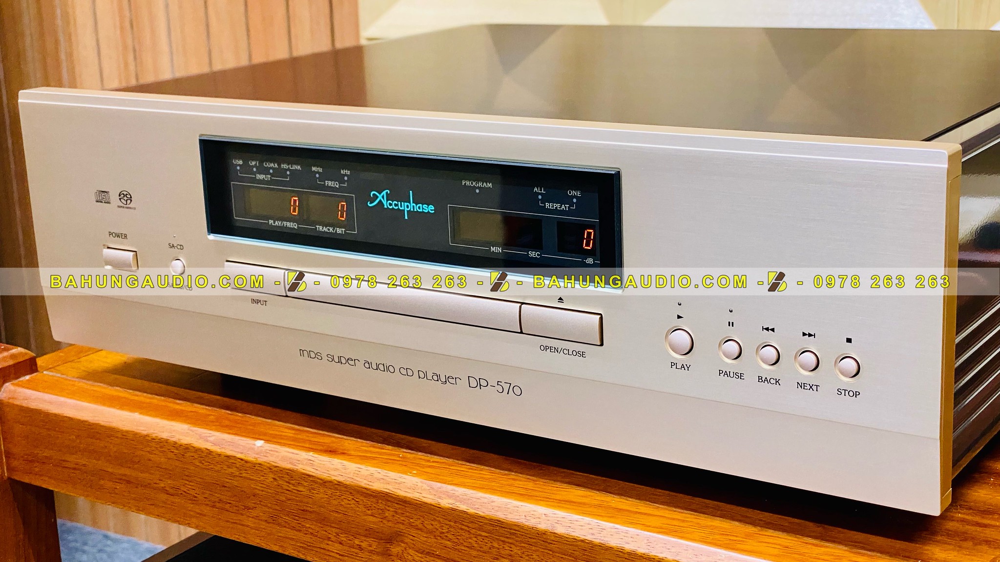 Đầu CD Accuphase DP-570