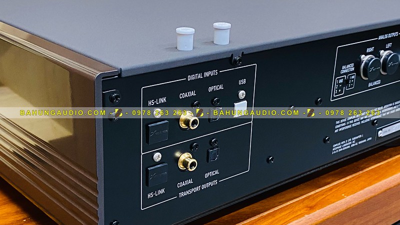 Đầu CD Accuphase DP-560