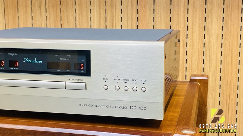 Đầu CD Accuphase DP-430