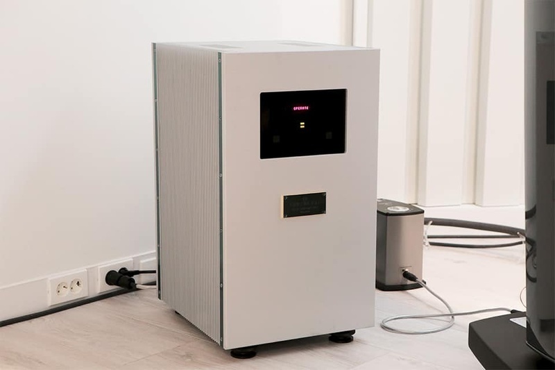 Power Amply Goldmund Telos 3300 Nextgen Đẹp Xuất Sắc