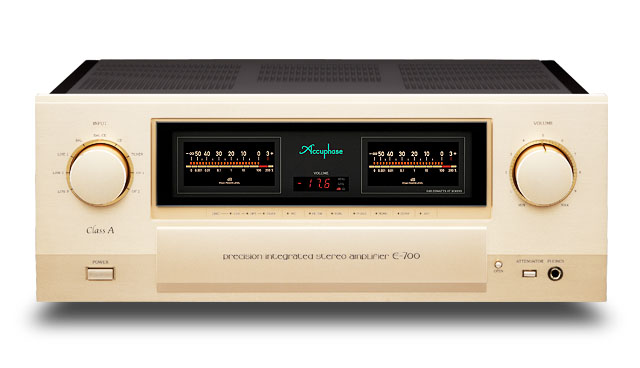 Amply Accuphase E-700