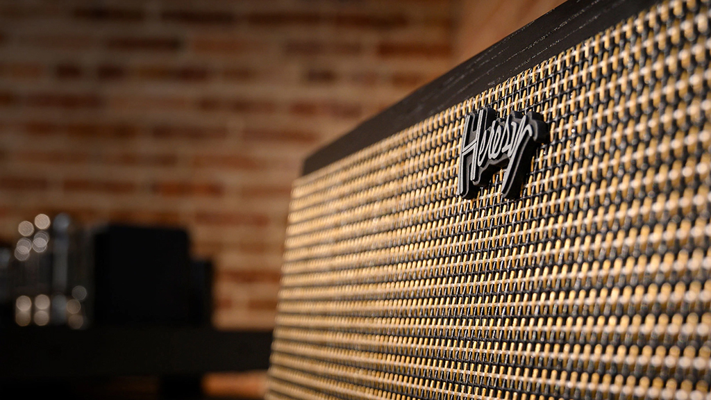 Loa Klipsch Heresy IV