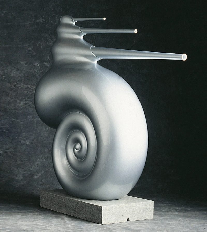Loa B&W Nautilus