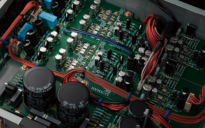Đầu CD Luxman D-07X