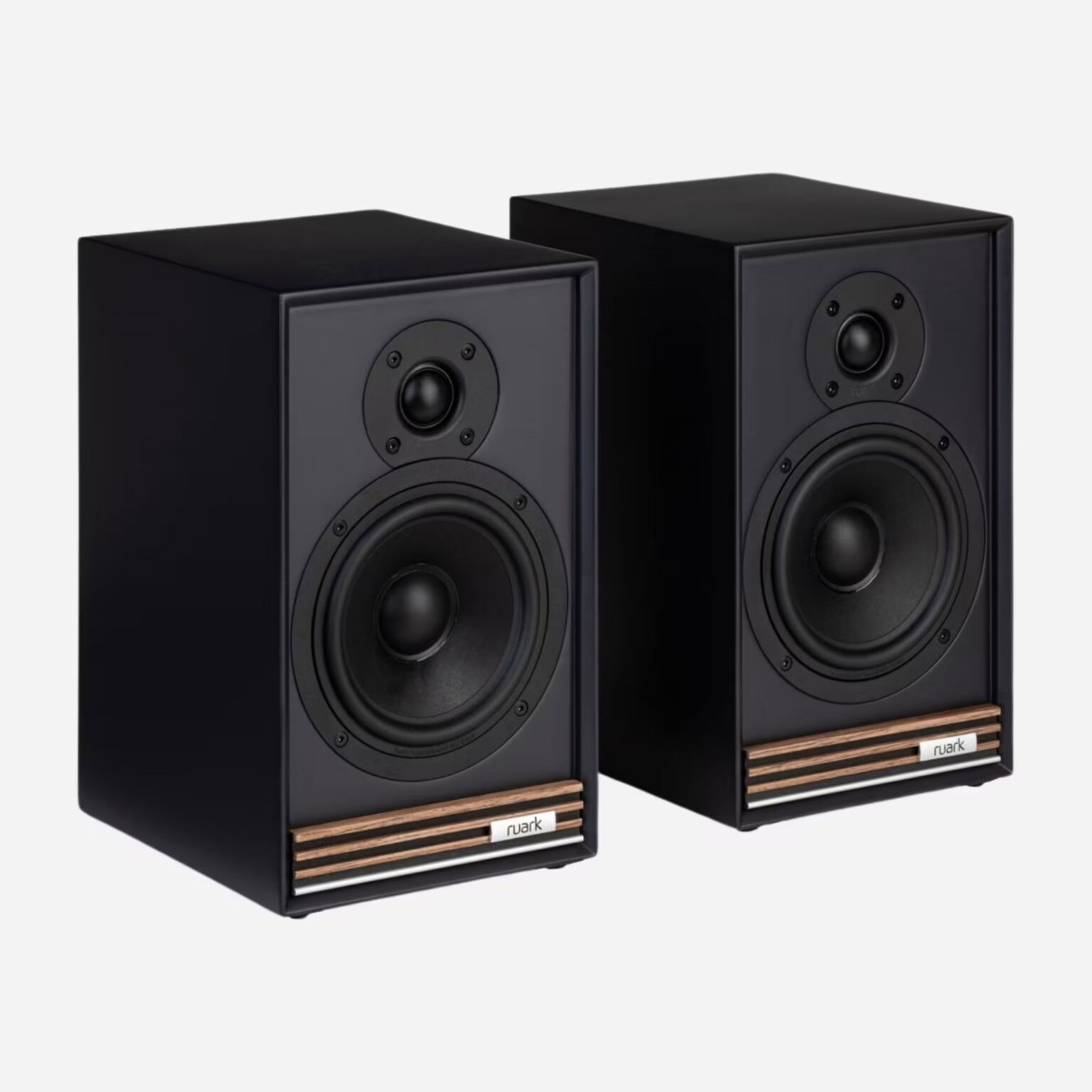Loa Ruark Sabre-R