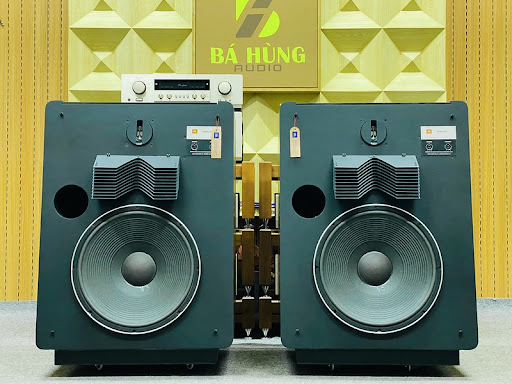 Loa JBL L300