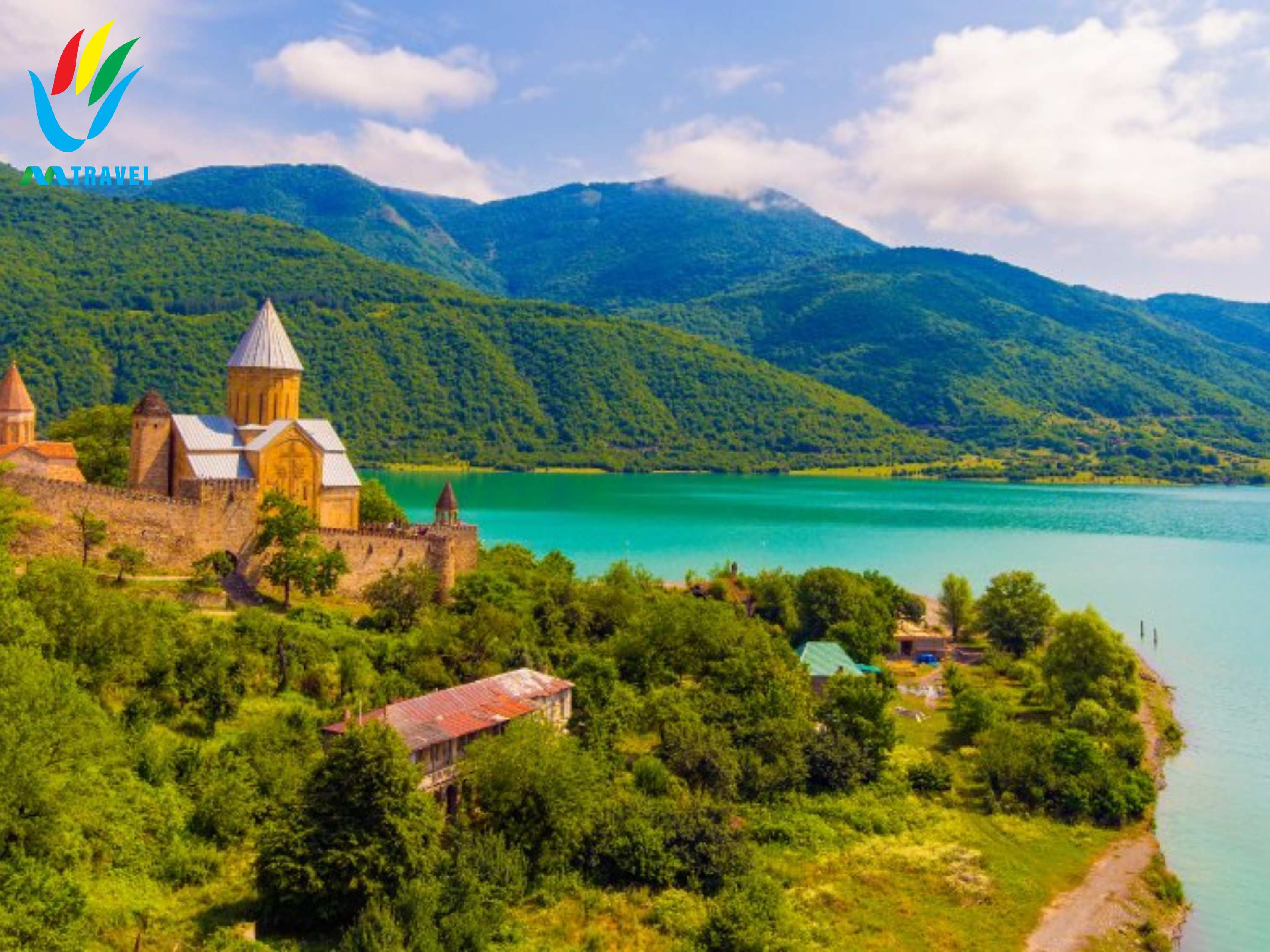 Tour Azerbaijan - Georgia-Armenia 10 ngay 9 dem 2023