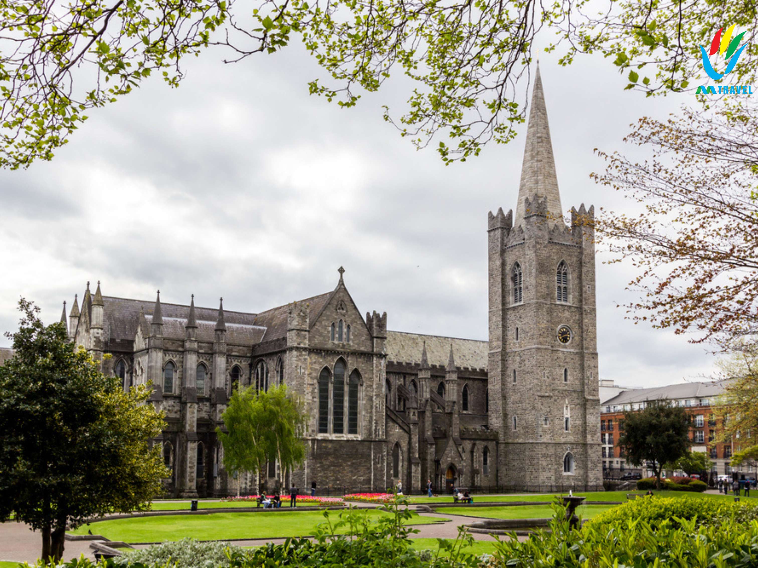 Tour: ANH - WALES - SCOTLAND- BẮC IRELAND - IRELAND 12 NGÀY  mùa thu 2024