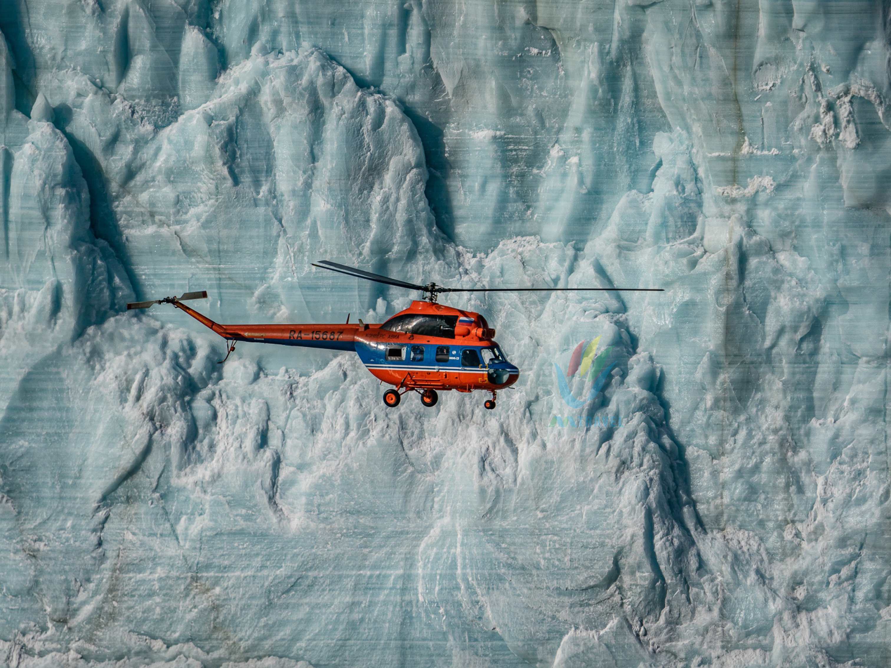 Tour Độc: Thám Hiểm Bắc Cực đến Vĩ tuyến 90 độ N 2024