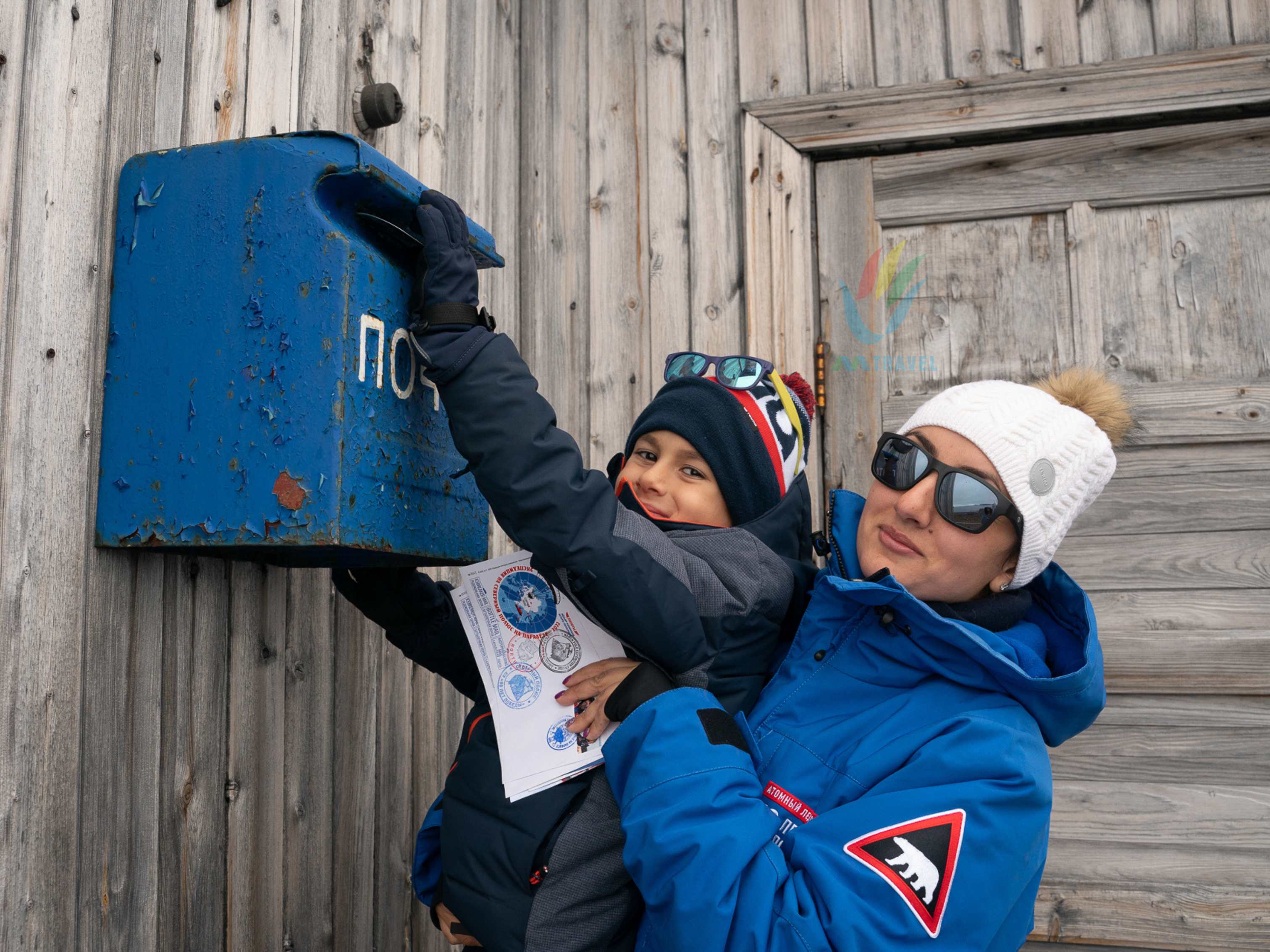 Tour Độc: Thám Hiểm Bắc Cực đến Vĩ tuyến 90 độ N 2024