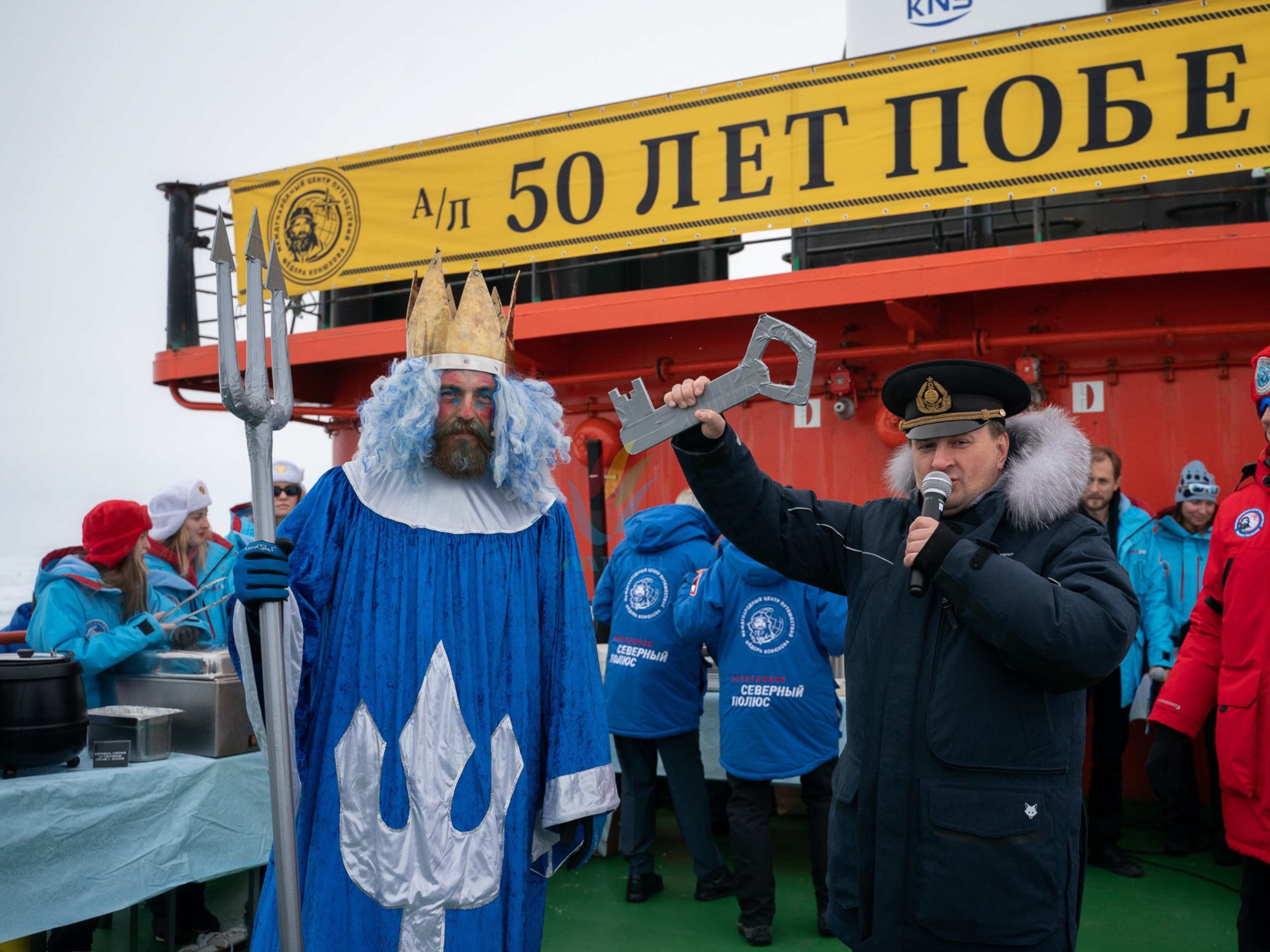 Tour Độc: Thám Hiểm Bắc Cực đến Vĩ tuyến 90 độ N 2024