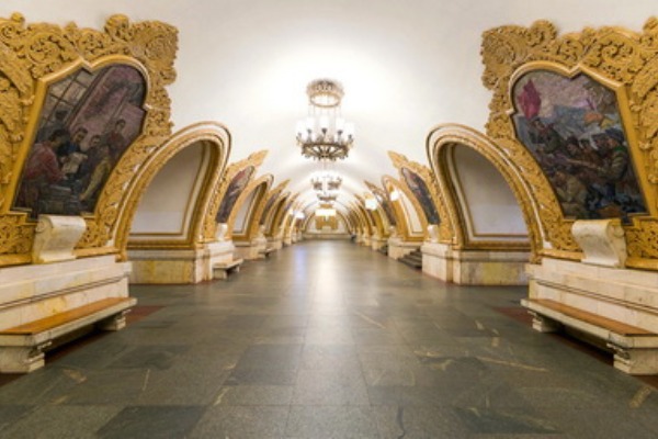 Tour Nga: Hà Nội - Saint Petersburg -Moscow 10 ngày 9 đêm: Chào Mừng Năm Mới tại Nga