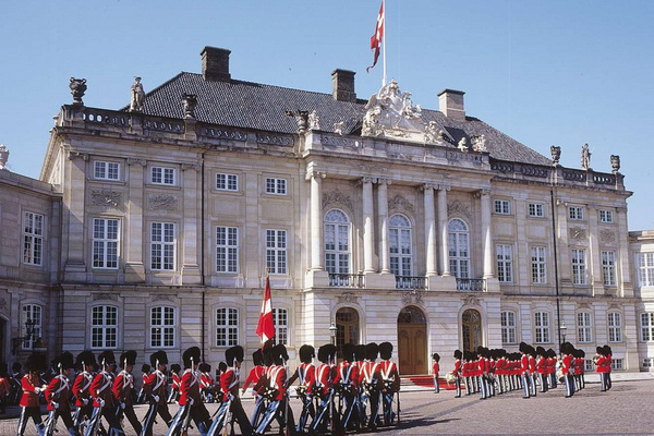 Tour Nga-Bắc Âu: MOSCOW-ST.PETERSBURG-HELSINKI–STOCKHOLM–KARLSTAD–OSLO–COPENHAGEN- 16N15D -k/h: 20/09/19