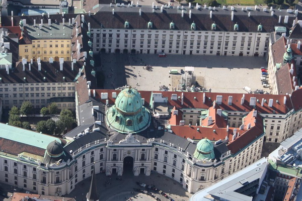 TOUR KHÁM PHÁ ĐÔNG-TÂY ÂU 2019: BALAN-HUNGARY –SLOVAKIA- ÁO - SÉC - ĐỨC  15 NGÀY 14 ĐÊM