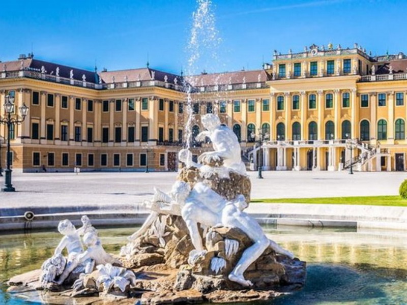 TOUR ĐÔNG -TÂY ÂU 6 NƯỚC MÙA HÈ 2020: BALAN-HUNGARY –SLOVAKIA- ÁO - SÉC - ĐỨC - 14N/13D