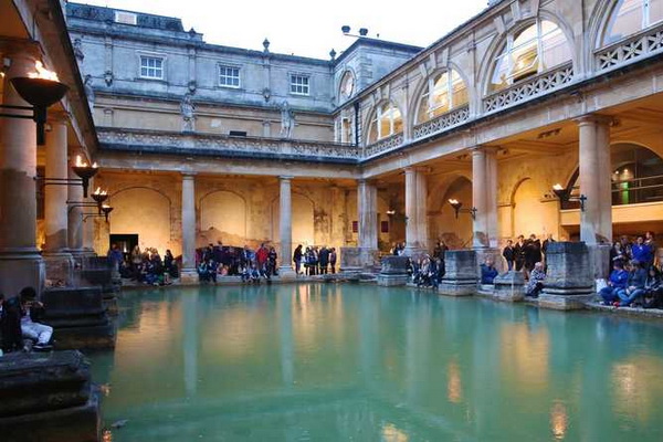 Tour Anh-Scotland: HÀ NỘI – LONDON – BATH – COTSWOLDS – OXFORD - STRATFORD-UPON-AVON - CHESTER - MANCHESTER – EDINBURG - YORK - LONDON-HA NOI 9 NGÀY 8 ĐÊM