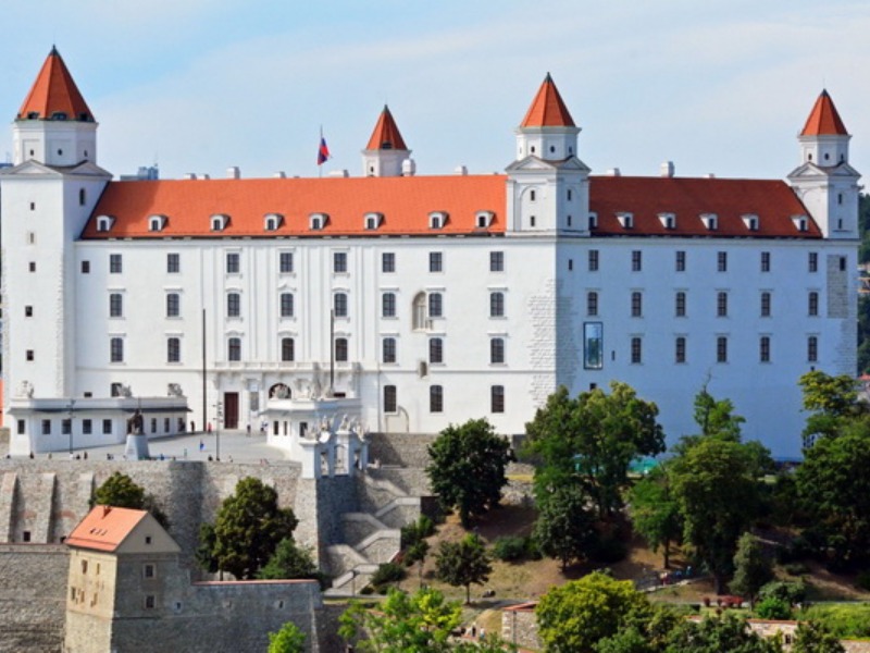 TOUR ĐÔNG -TÂY ÂU 6 NƯỚC MÙA HÈ 2020: BALAN-HUNGARY –SLOVAKIA- ÁO - SÉC - ĐỨC - 14N/13D
