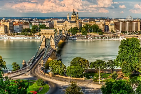 TOUR KHÁM PHÁ ĐÔNG-TÂY ÂU 2019: HUNGARY-SLOVAKIA-ÁO-SÉC-ĐỨC. 12 NGÀY 11 ĐÊM