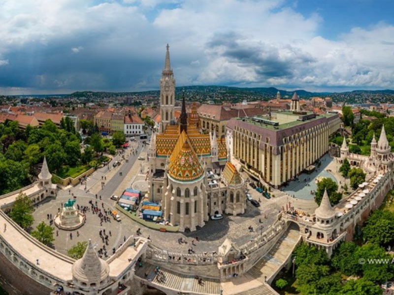 TOUR ĐÔNG -TÂY ÂU 6 NƯỚC MÙA HÈ 2020: BALAN-HUNGARY –SLOVAKIA- ÁO - SÉC - ĐỨC - 14N/13D