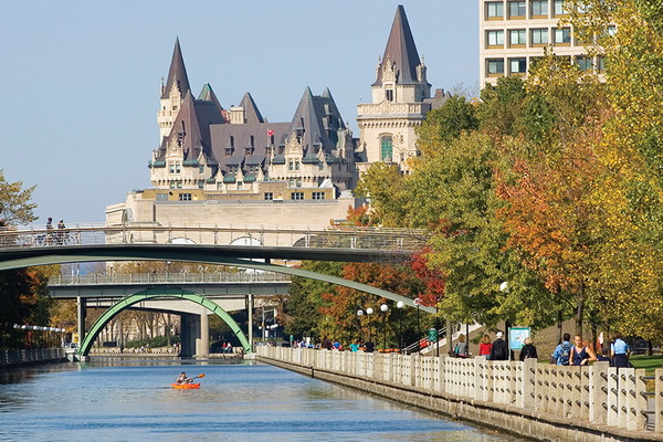 TOUR CANADA: TORONTO - NIAGAVA FALL - THOUSAND ISLANDS-VANCOUVER-VICTORIA 9N8Đ - 2022