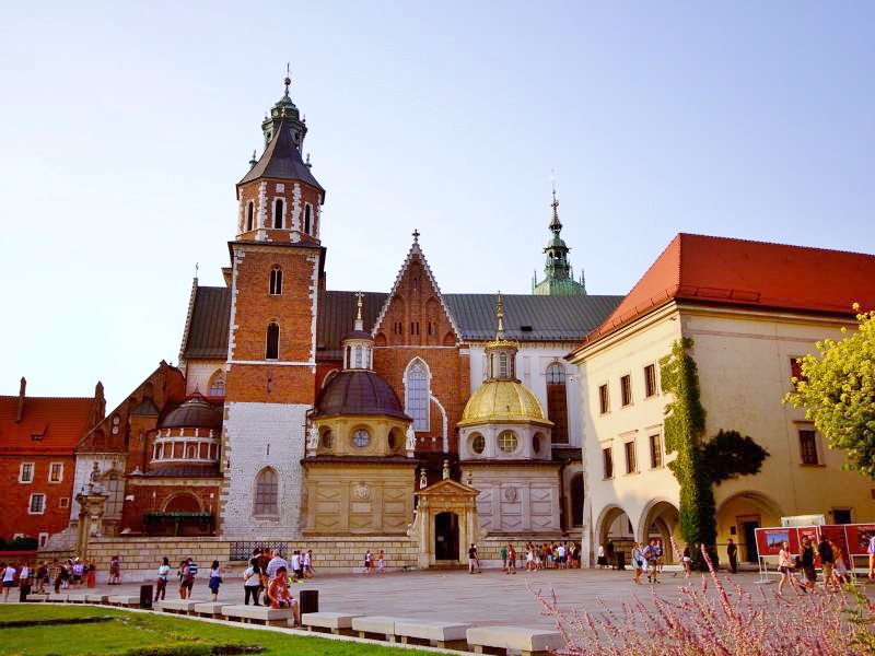 TOUR ĐÔNG -TÂY ÂU 6 NƯỚC MÙA HÈ 2020: BALAN-HUNGARY –SLOVAKIA- ÁO - SÉC - ĐỨC - 14N/13D