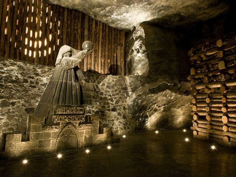 TOUR ĐÔNG -TÂY ÂU 6 NƯỚC MÙA HÈ 2020: BALAN-HUNGARY –SLOVAKIA- ÁO - SÉC - ĐỨC - 14N/13D