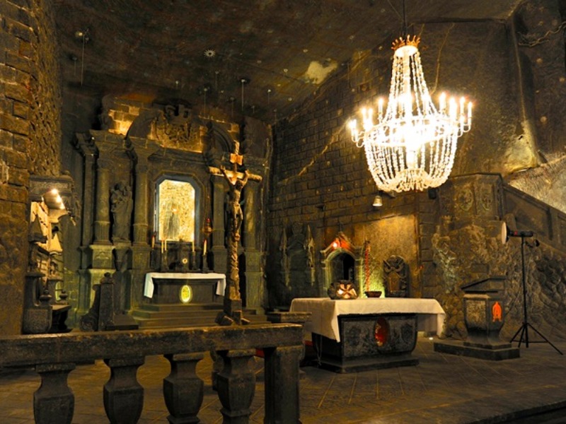 TOUR ĐÔNG -TÂY ÂU 6 NƯỚC MÙA HÈ 2020: BALAN-HUNGARY –SLOVAKIA- ÁO - SÉC - ĐỨC - 14N/13D