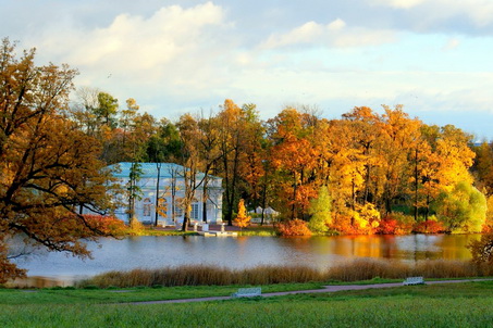 TOUR NGA-CRƯM: MÙA THU VÀNG BÁN ĐẢO CRƯM 2020- 12N/11D