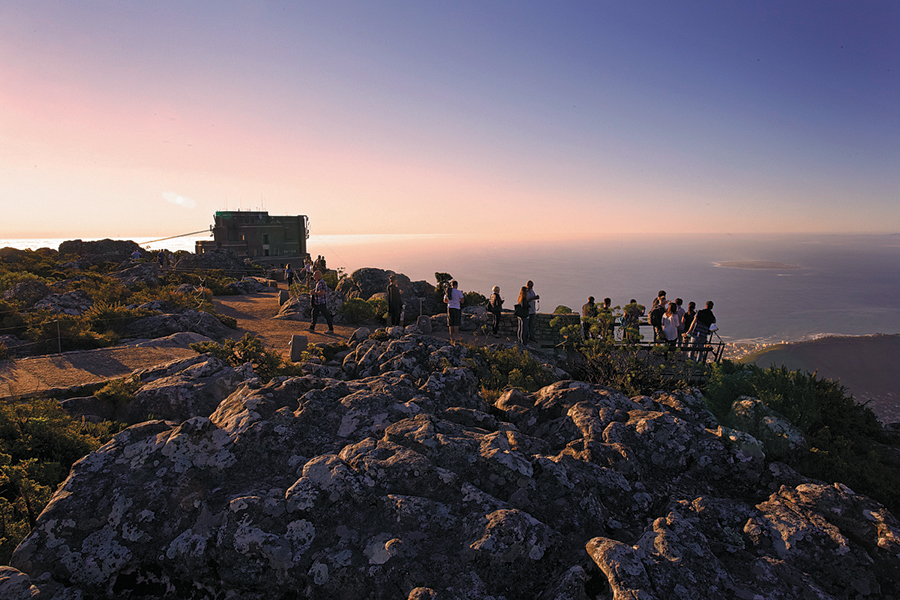 TOUR ĐẶC BIỆT: DU NGOẠN NAM PHI - MADAGASCAR- 17N16Đ - K/H: 24/09/2020