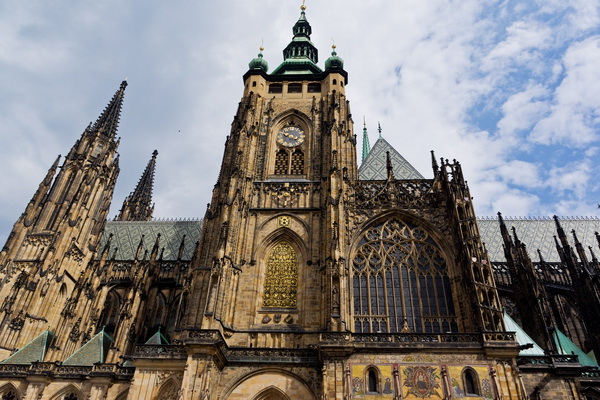 TOUR ĐÔNG-TÂY ÂU: BALAN-HUNGARY –SLOVAKIA- ÁO - SÉC - ĐỨC  14 NGÀY 13 ĐÊM. Đón Noel và Năm mới tại Đông Âu