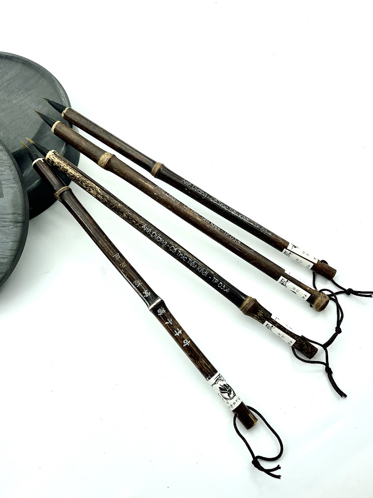 TP03.4 Cổ trúc Tiểu Khải (bút thư pháp Tử hào)