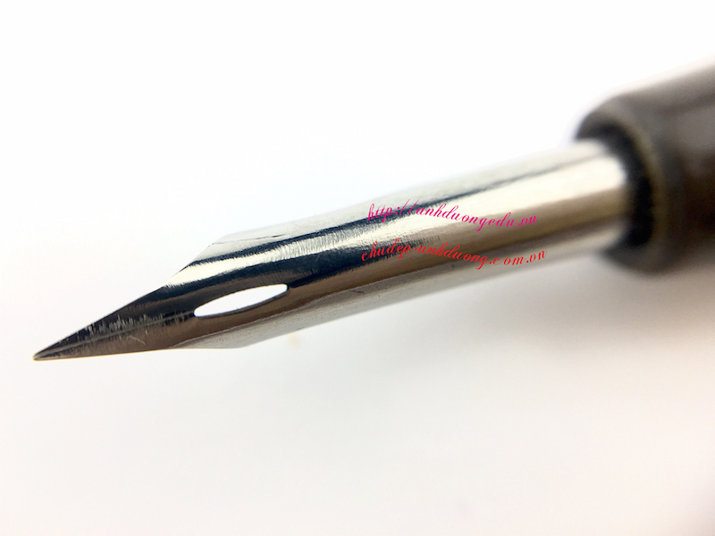 Bút Hunt pen and Holder ngòi 102 (N)