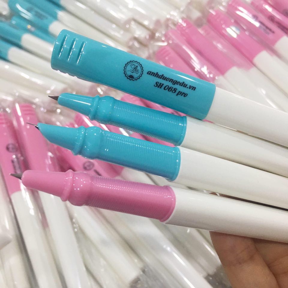 Bút mài thầy Ánh 068 pro