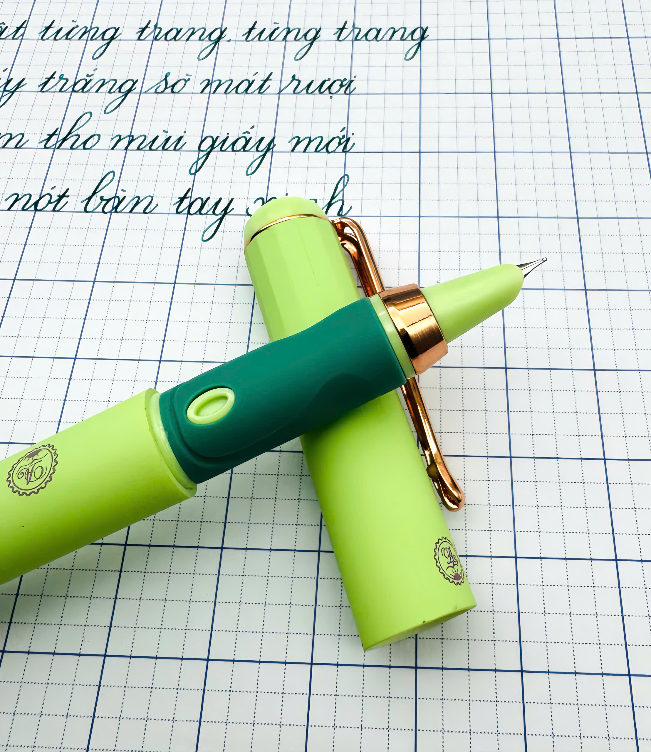 Bút Mài thầy Ánh SH86 êm trơn - bút êm trơn dành cho học sinh lớp 1,2