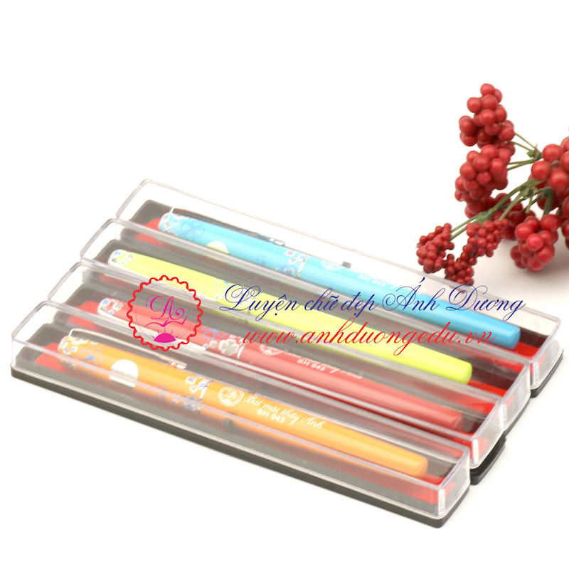 Bút mài thầy Ánh 043 - thanh đậm