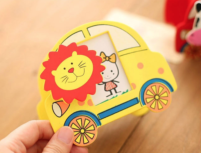 Ống cắm bút xe ô tô
