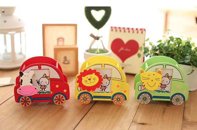 Ống cắm bút xe ô tô