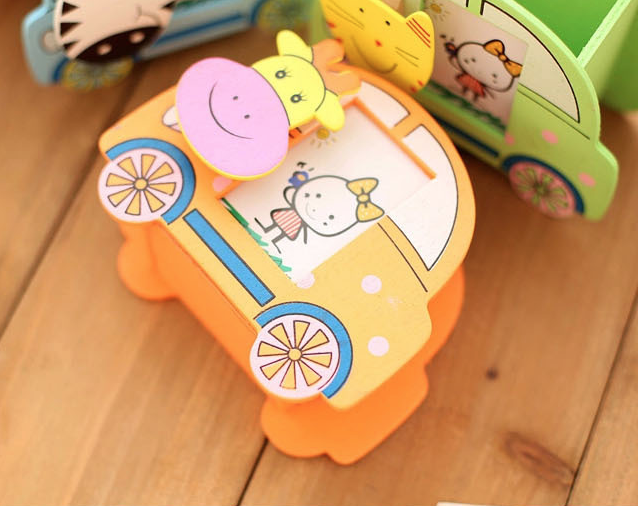 Ống cắm bút xe ô tô
