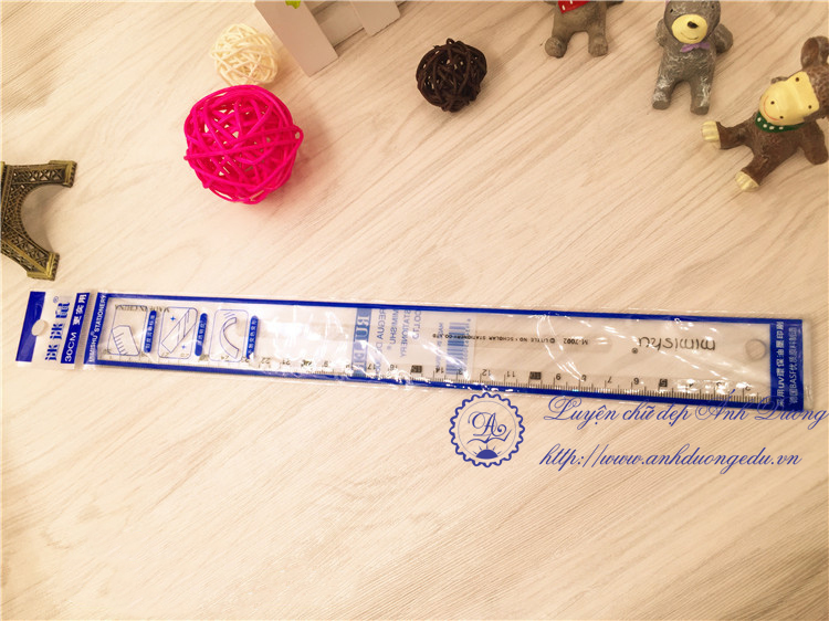 Thước kẻ M7002 30cm