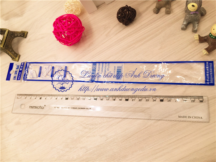 Thước kẻ M7002 30cm