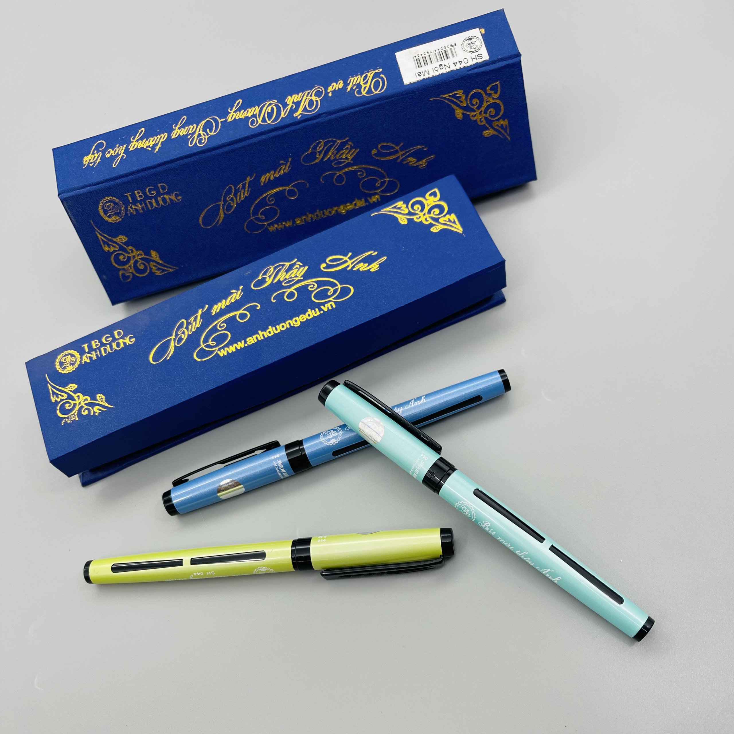 Bút mài thầy Ánh 044 - thanh đậm