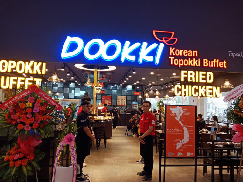 đồng phục nhà hàng dookki