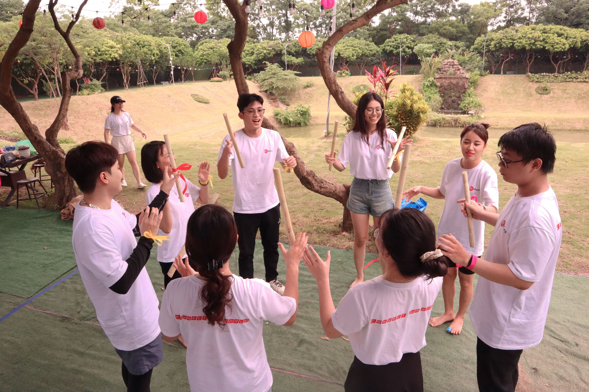 áo phông teambuilding công ty reco